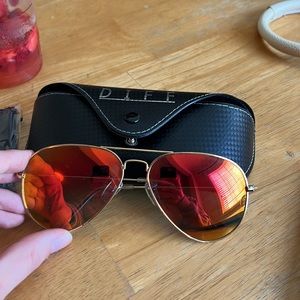DIFF Eyewear Sunglasses
